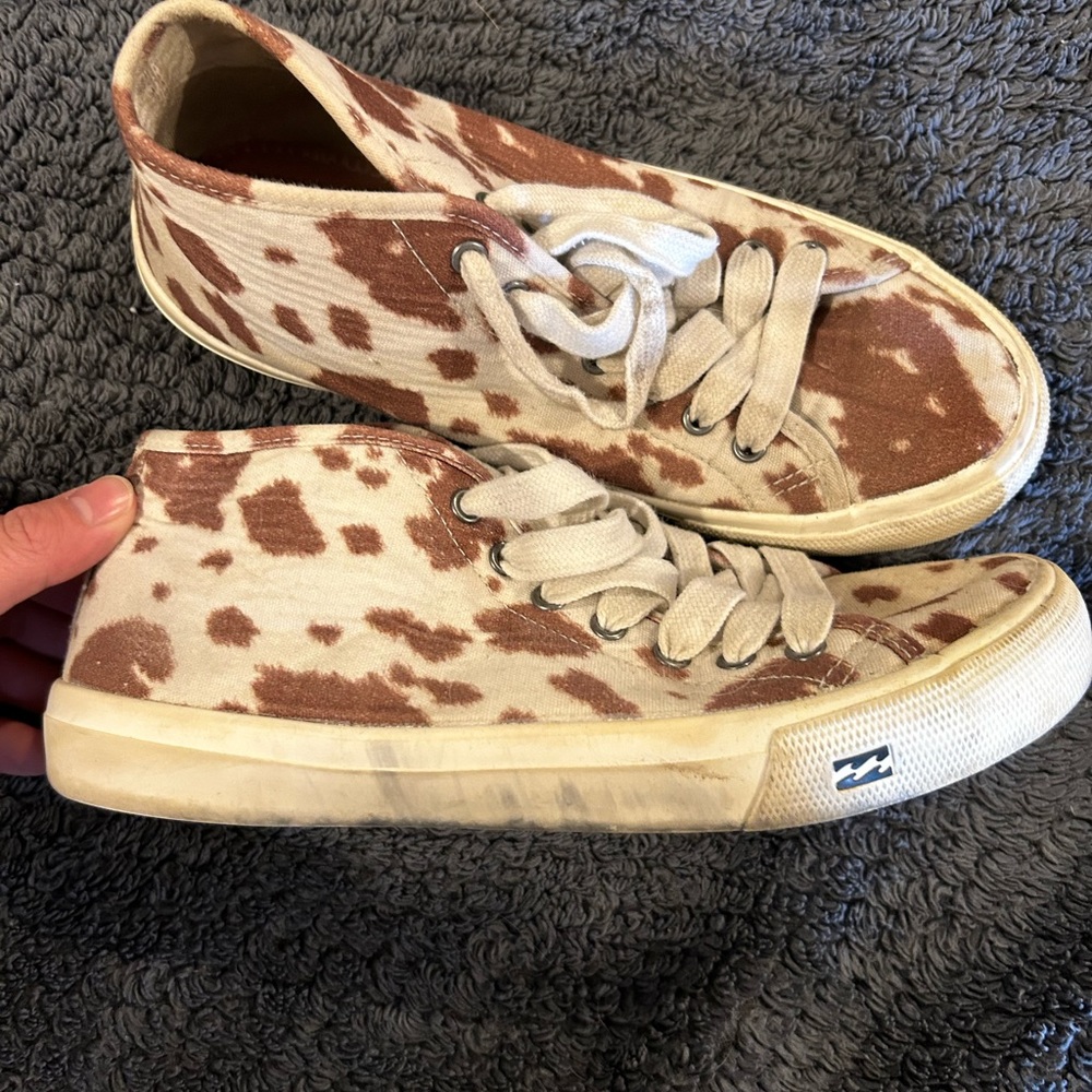 Cowprint shoes size 8